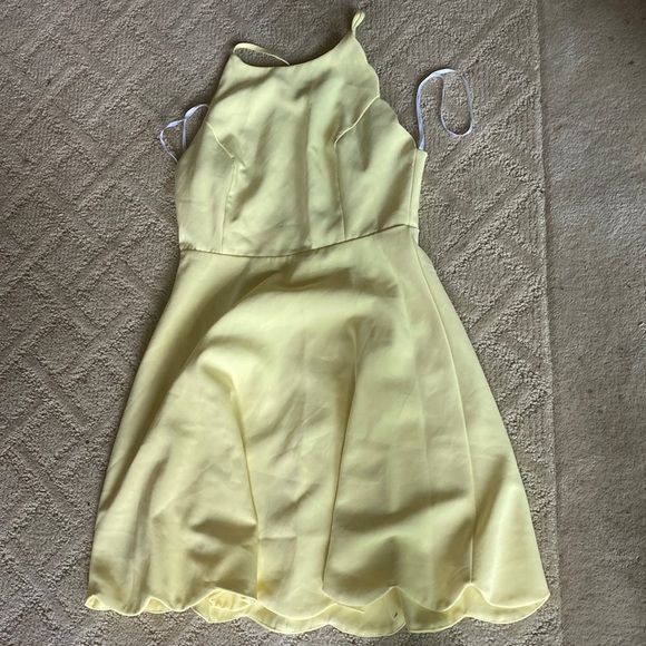 The Play On Curves yellow Backless Dress - Picture 2 of 5